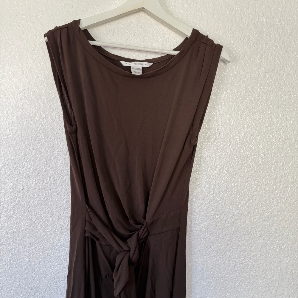 Diane von Furstenberg Sleeveless Brown Knot-Front Women's Dress 10 - Picture 4 of 8